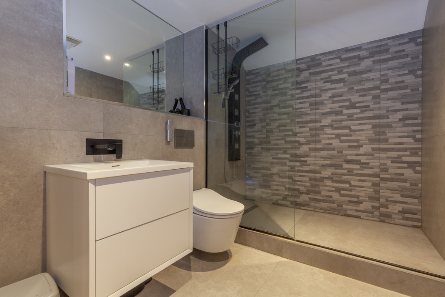 3 bedroom Flat for Sale The Lion Brewery, St Thomas' Street, Oxford