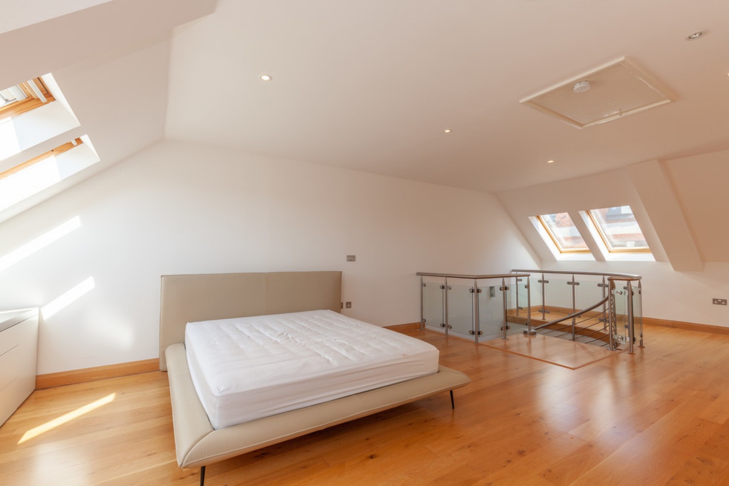 3 bedroom Flat for Sale The Lion Brewery, St Thomas' Street, Oxford