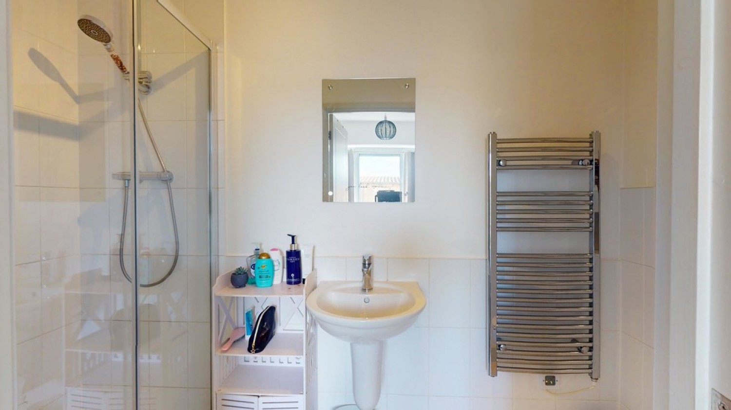 1 bedroom Flat for Sale Trinity Court, Between Towns Road