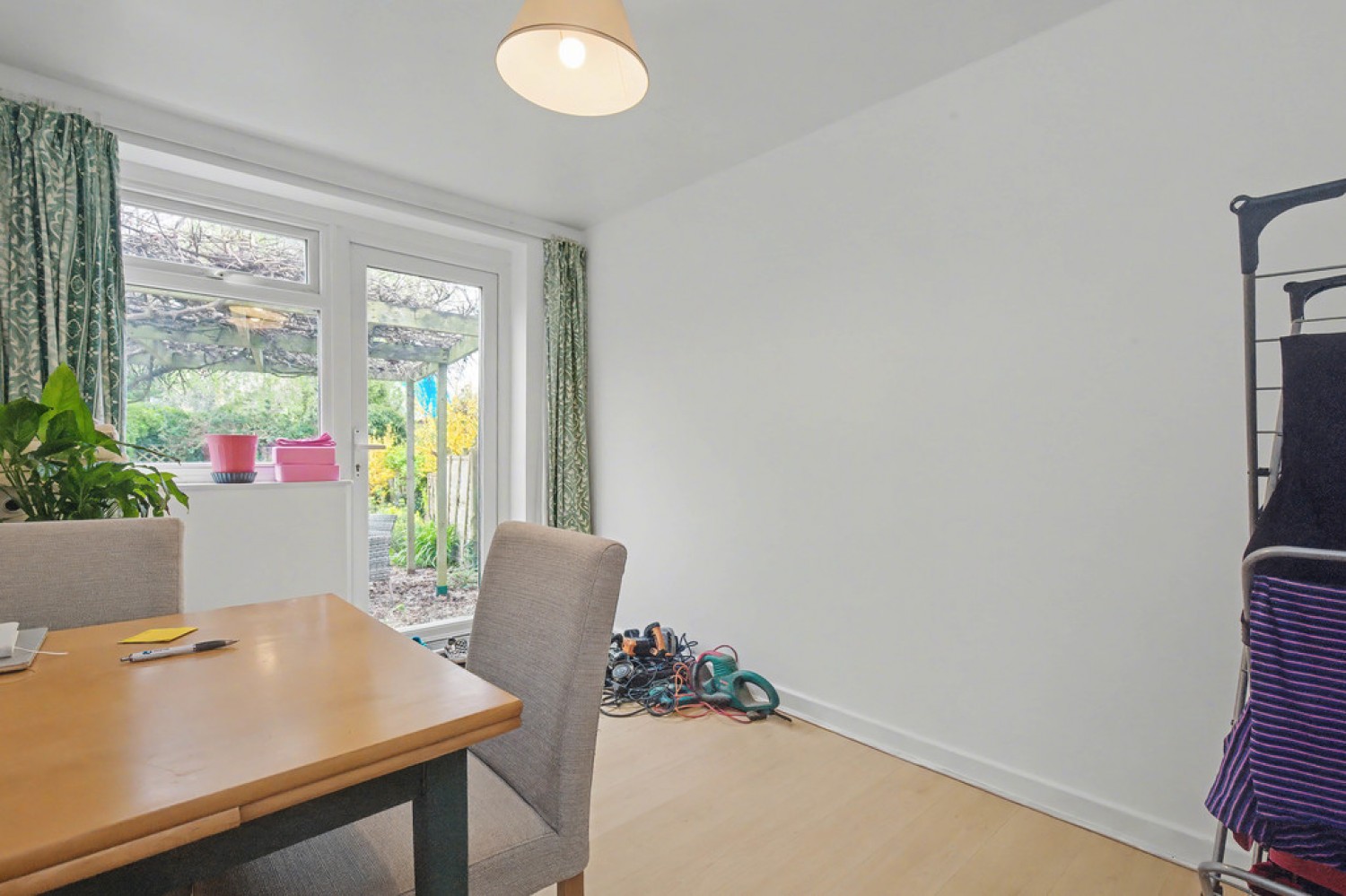 3 bedroom House for Sale Frederick Road, Cowley