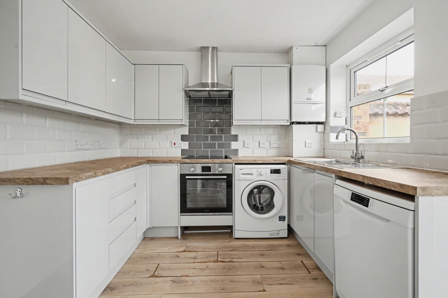 2 bedroom House for Sale Anxey Way, Haddenham