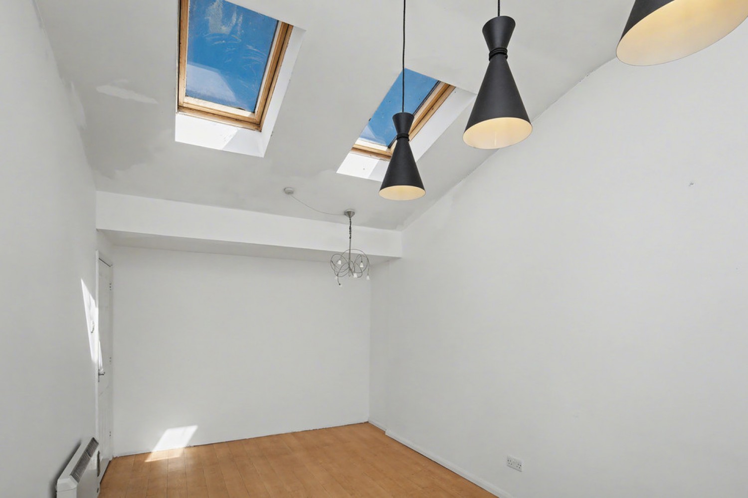 2 bedroom Flat for Sale Middle Way, Chinnor