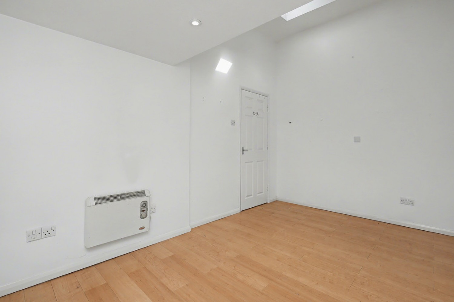 2 bedroom Flat for Sale Middle Way, Chinnor