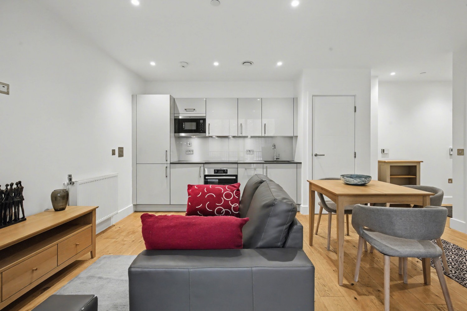 1 bedroom Flat for Sale Mill Stream House, Norfolk Street