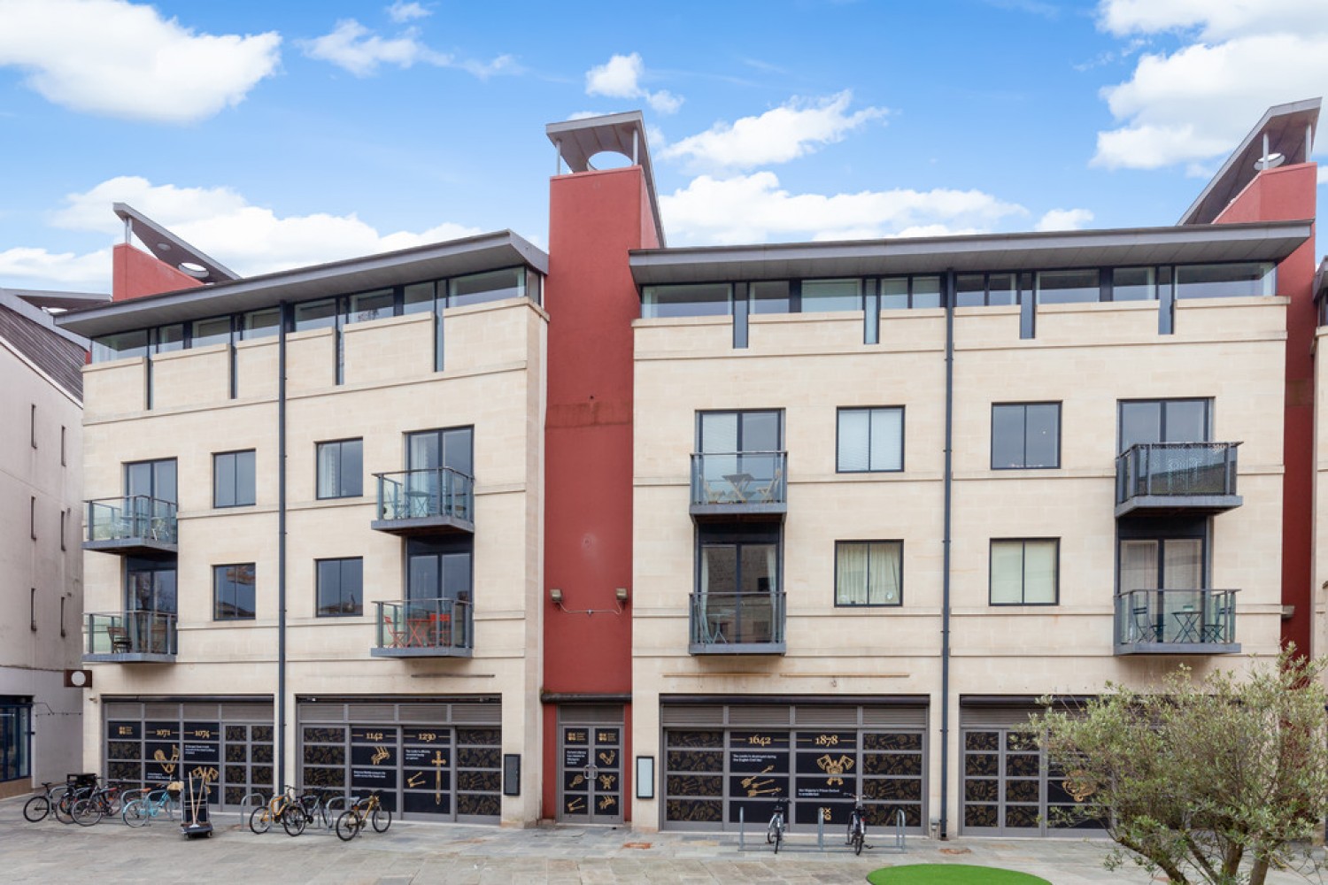 1 bedroom Flat for Letting New Road, Oxford, Oxfordshire