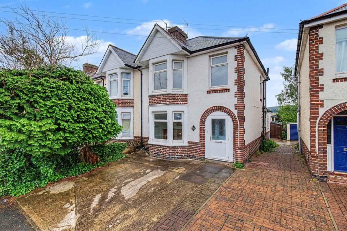 Fern Hill Road, Cowley