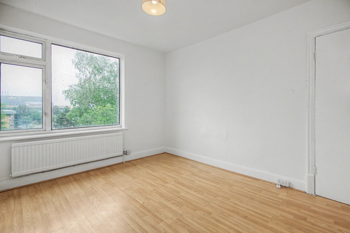 Fern Hill Road, Cowley