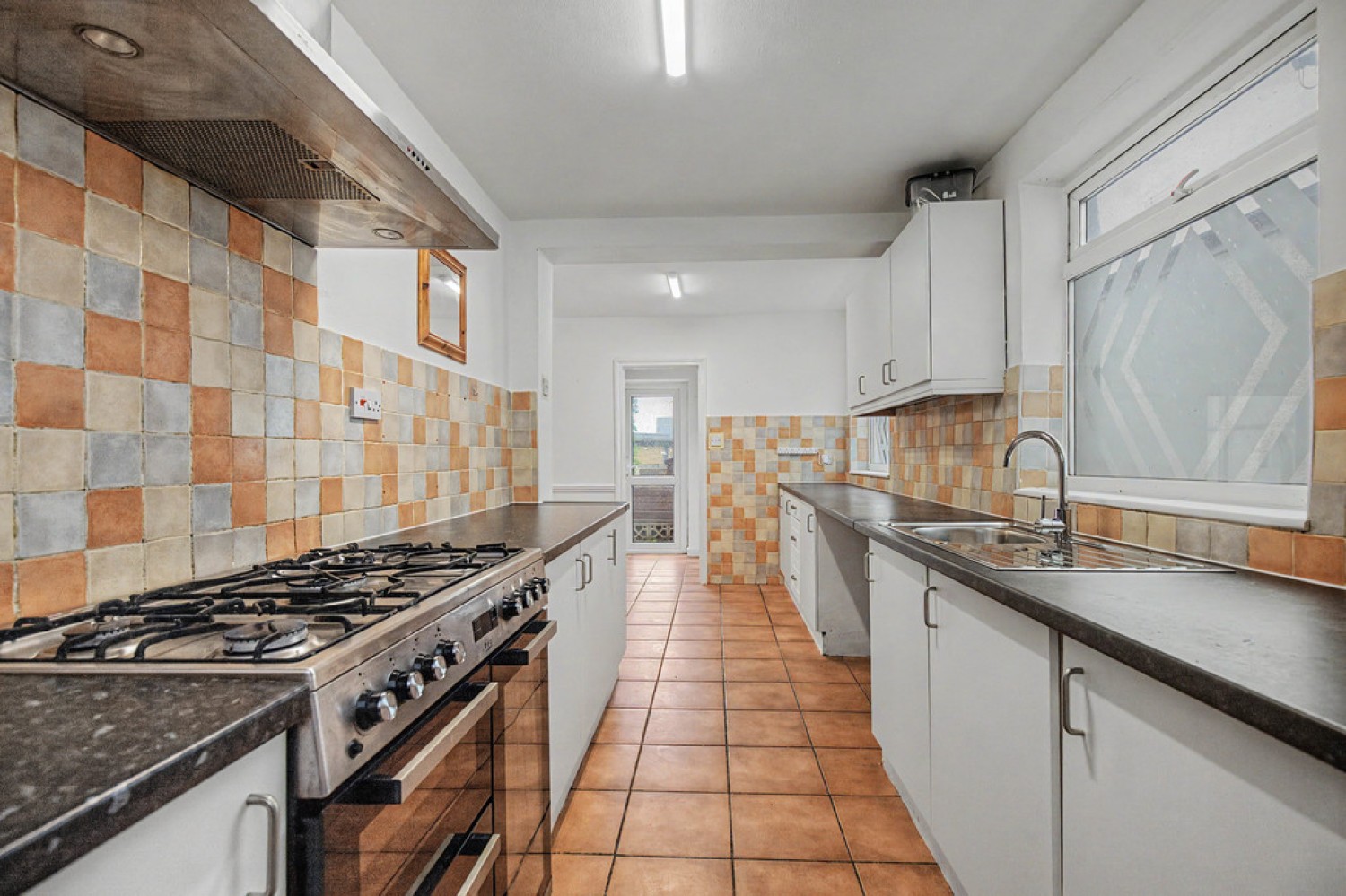 4 bedroom House for Sale Fern Hill Road, Cowley
