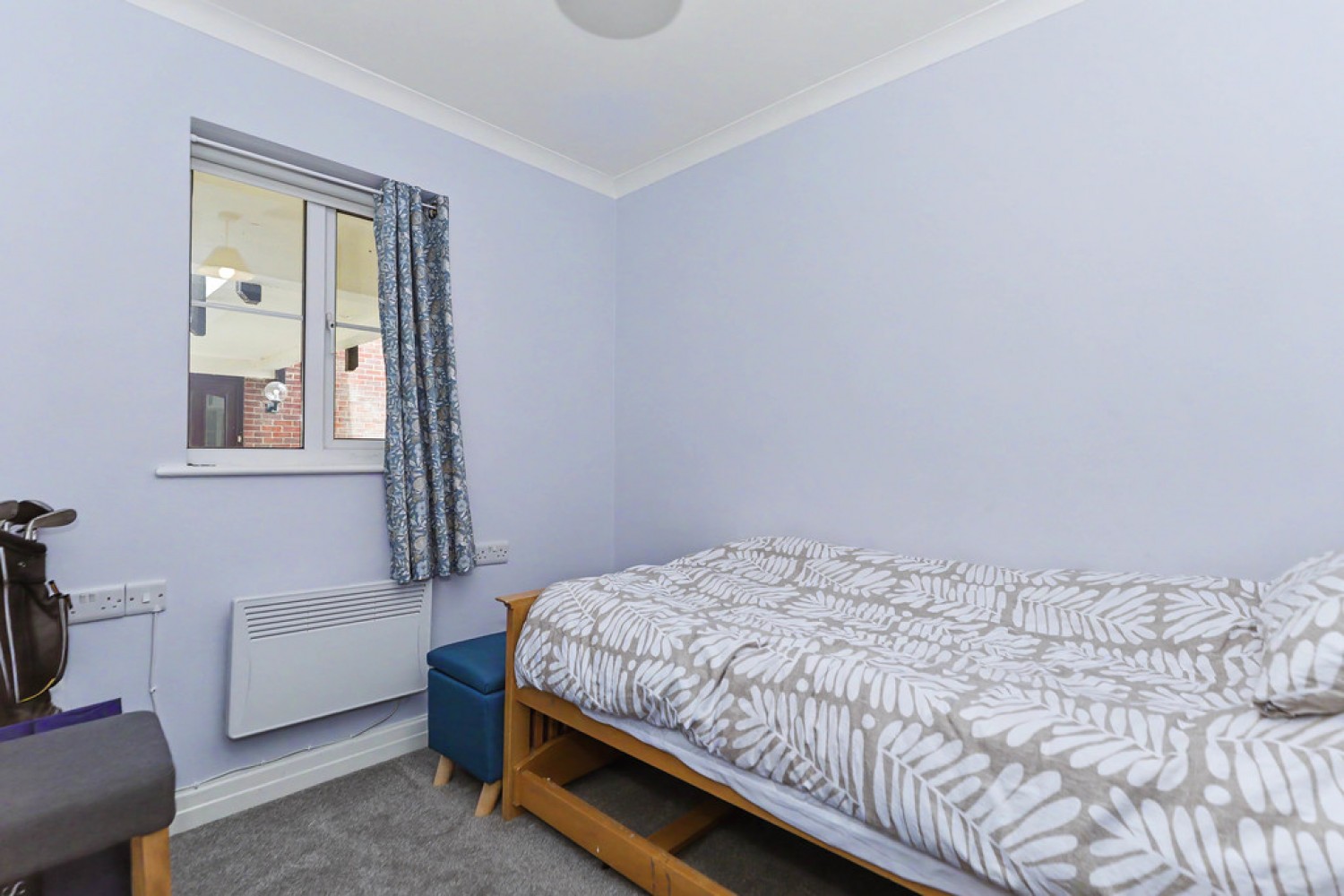 2 bedroom Flat for Sale Rooks Lane, Thame