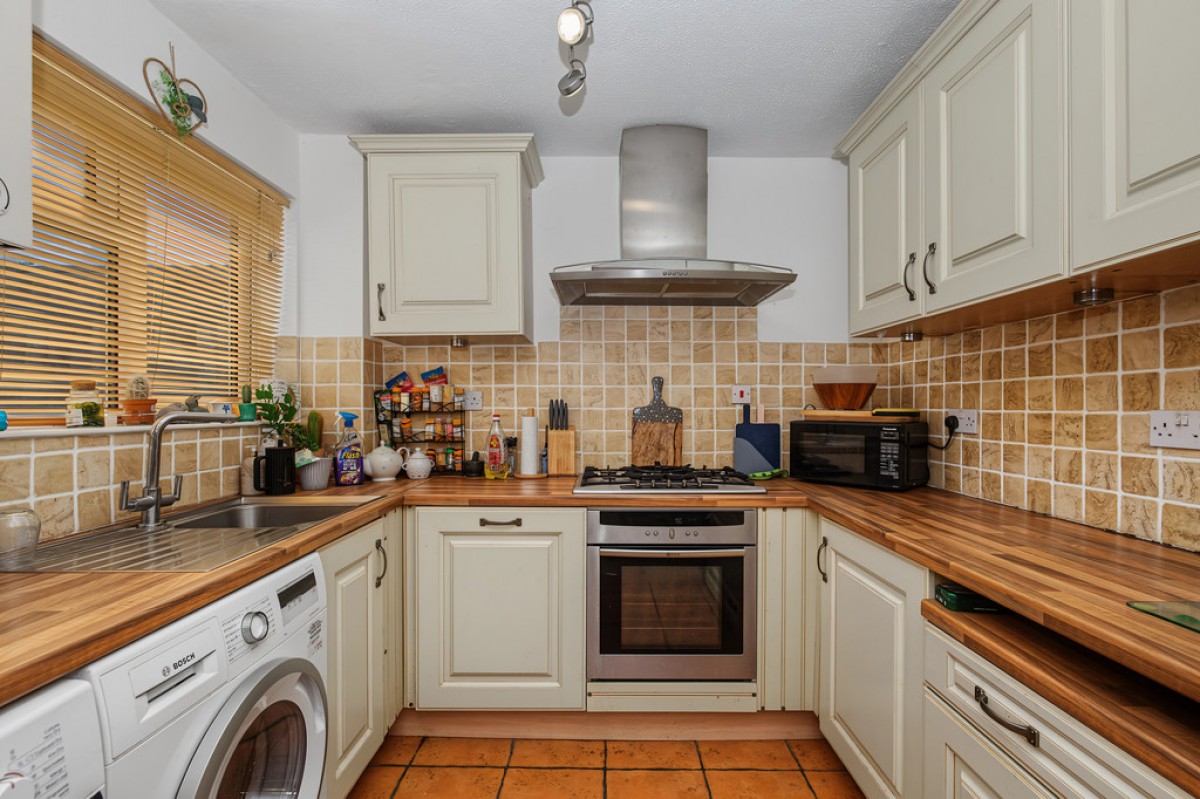 Van Diemans Road, Thame, Oxfordshire