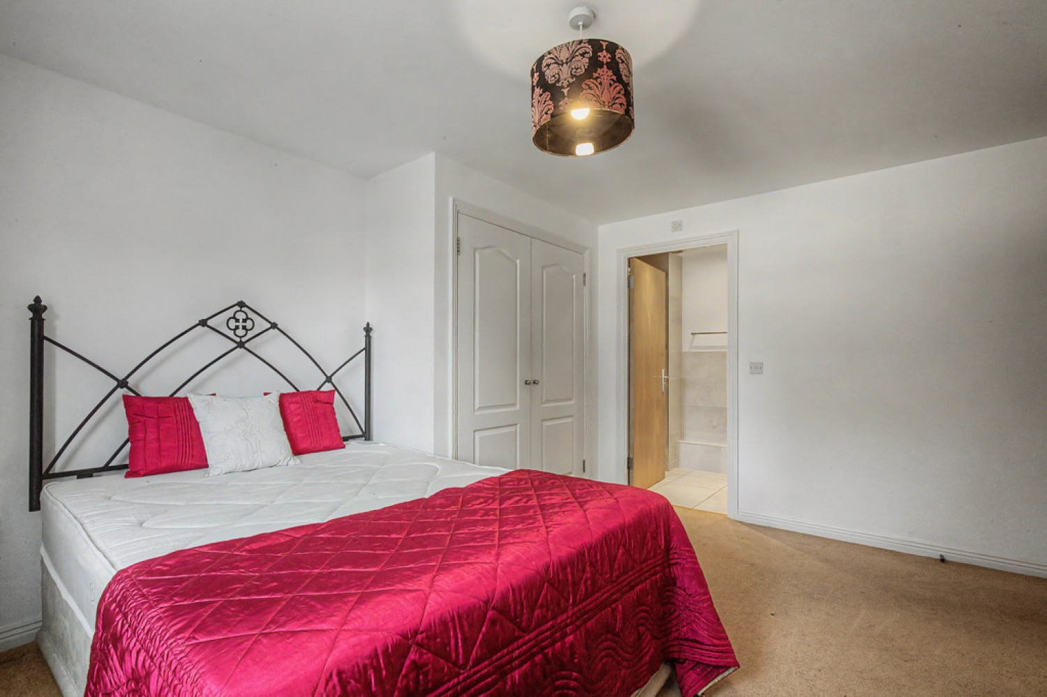 2 bedroom Flat for Sale Rowland Hill Court, Osney Lane