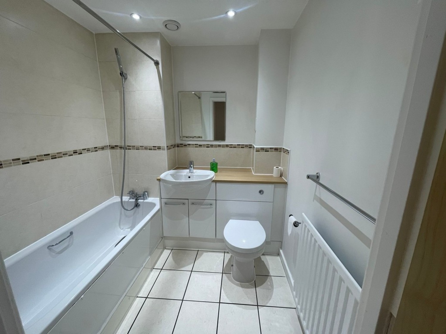 2 bedroom Flat for Letting Caterham