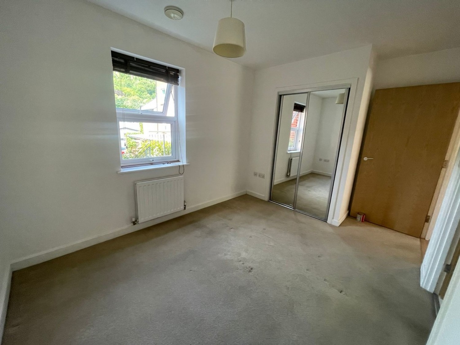 2 bedroom Flat for Letting Caterham