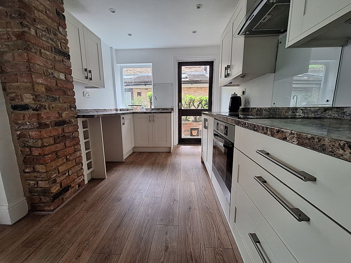 Croydon Road, Caterham