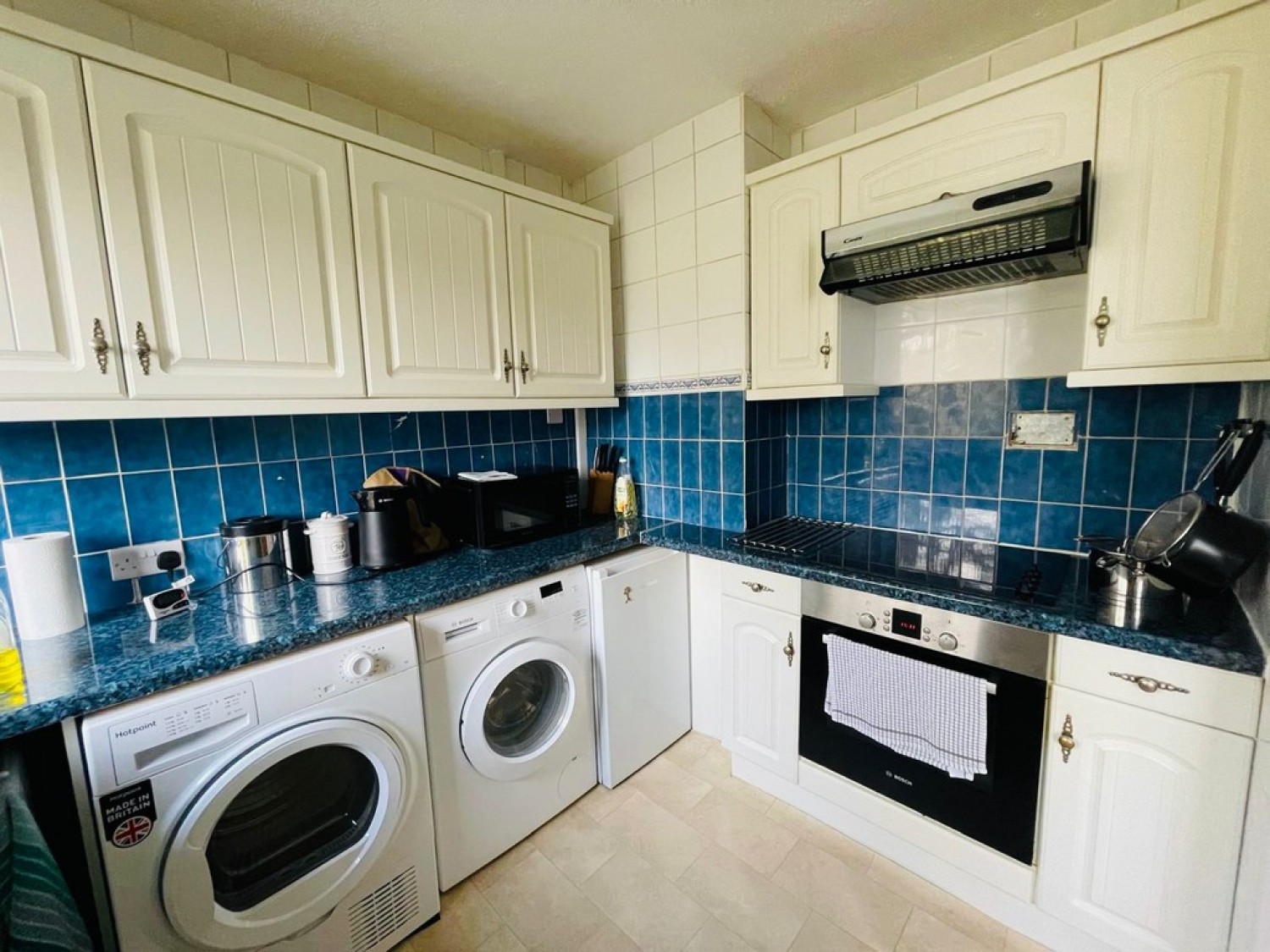 2 bedroom Flat in Liskeard Lodge, Tupwood Lane