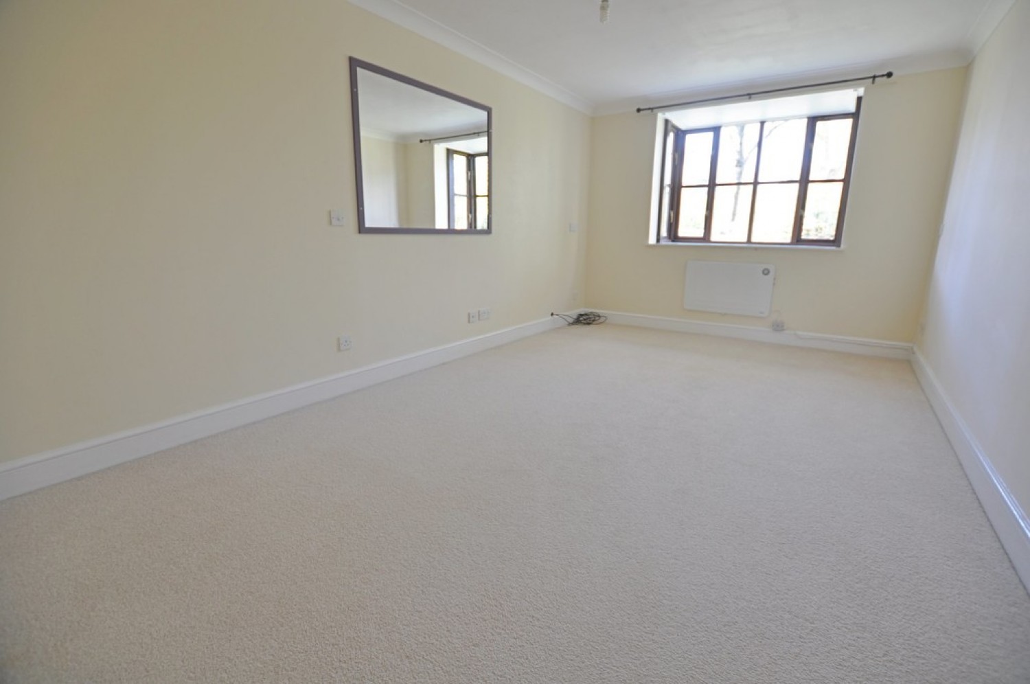 2 bedroom Flat for Letting Edenbridge