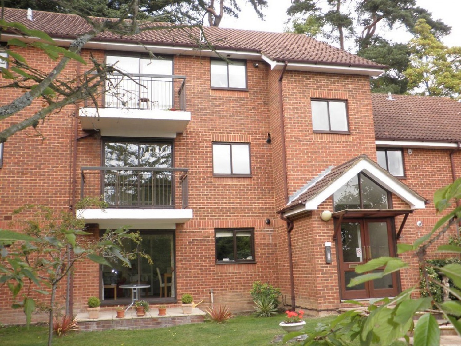 Oakfield Drive, Reigate