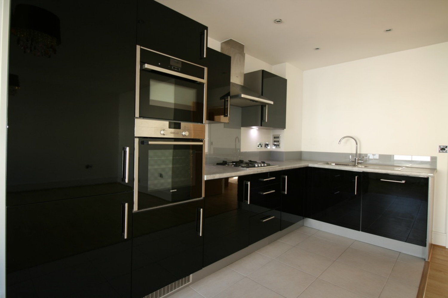 2 bedroom Flat for Letting Reigate