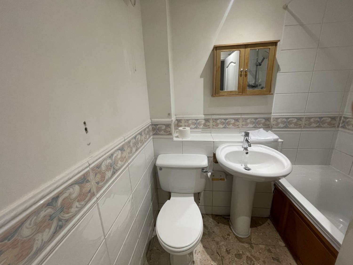 2 bedroom Flat for Letting Whyteleafe