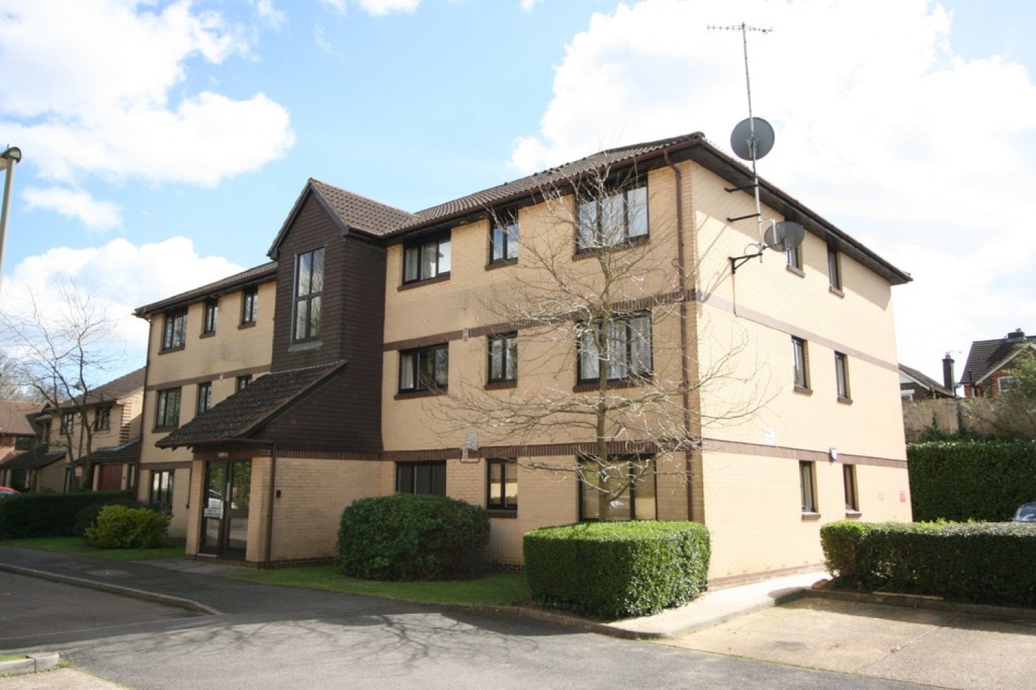 Canons Close, Reigate