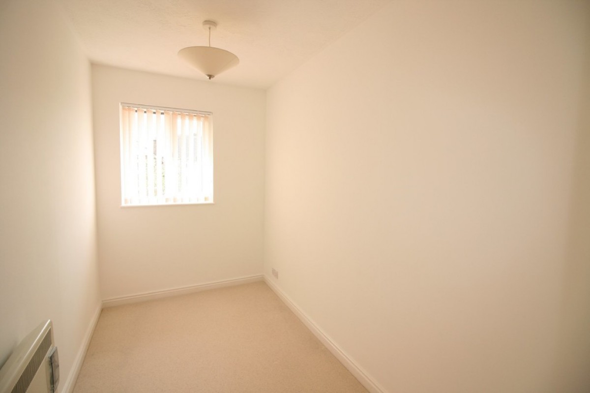 Canons Close, Reigate