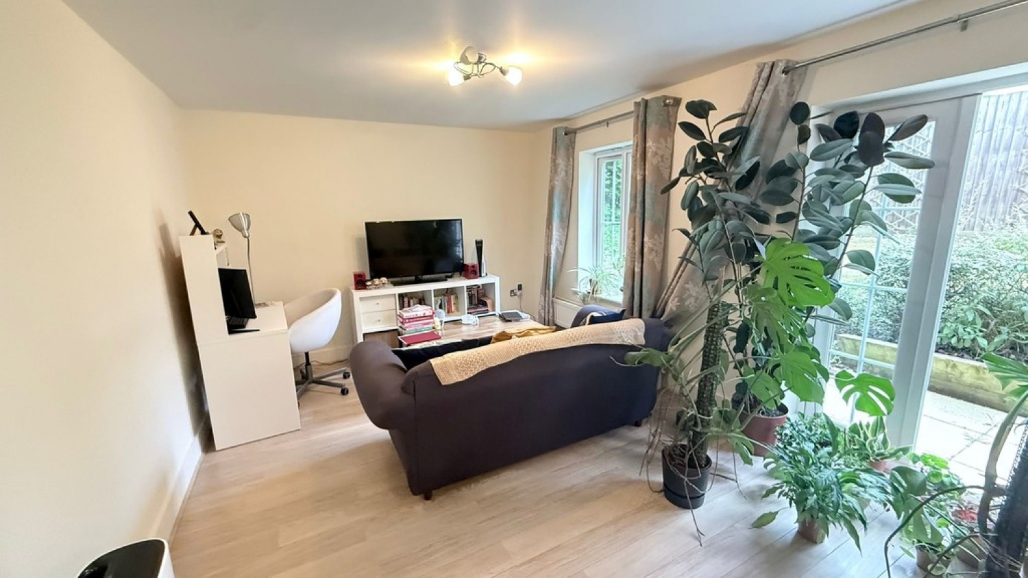 2 bedroom Flat for Letting Reigate Road , Reigate