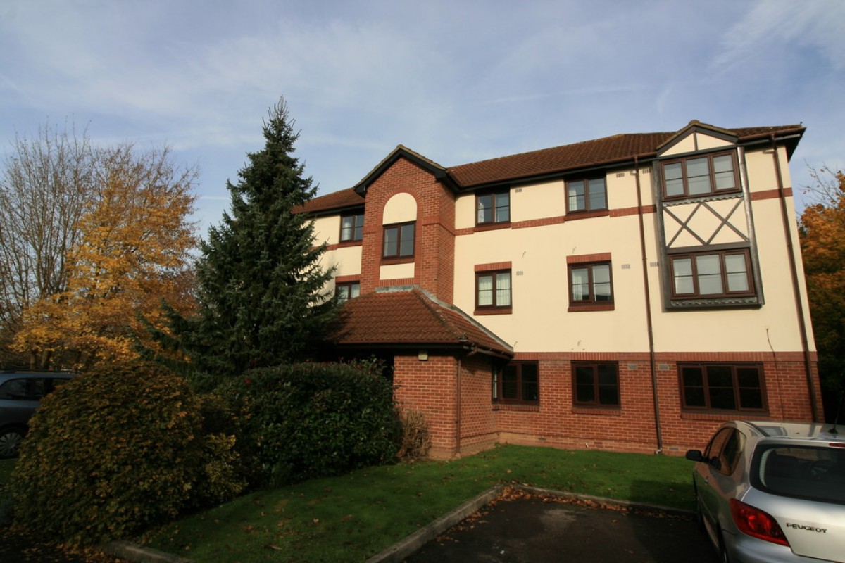 Wordsworth Mead, Redhill