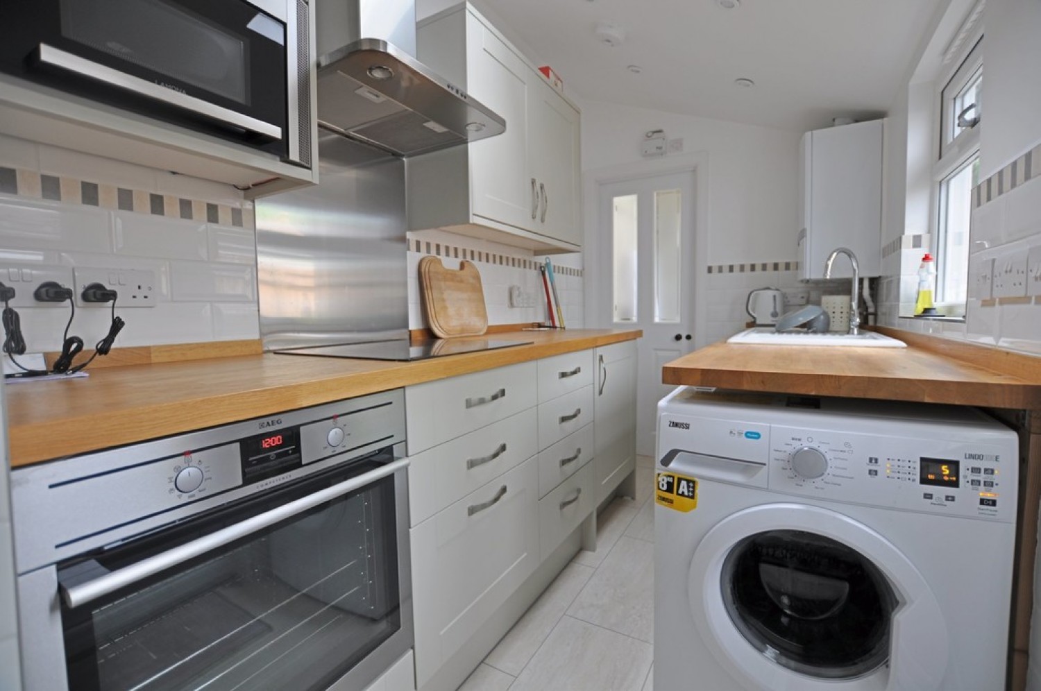 2 bedroom House for Letting Caterham on the Hill