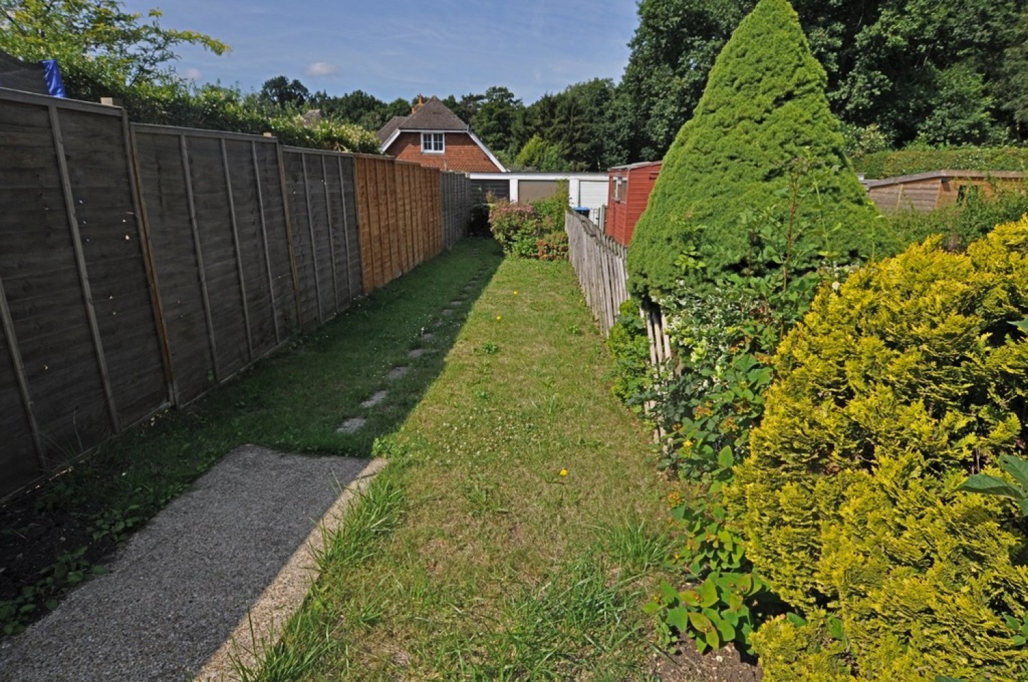 2 bedroom House for Letting Caterham on the Hill