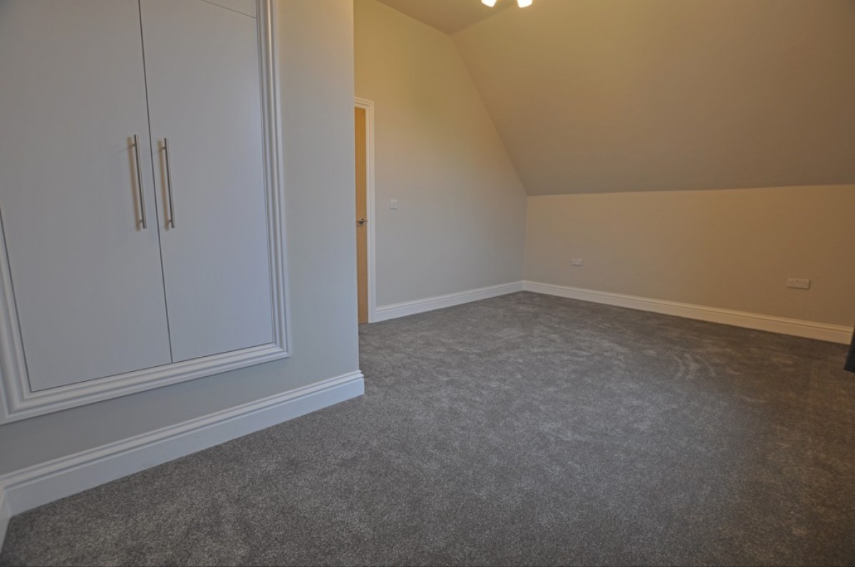 Flat 3, Francis Road, Caterham