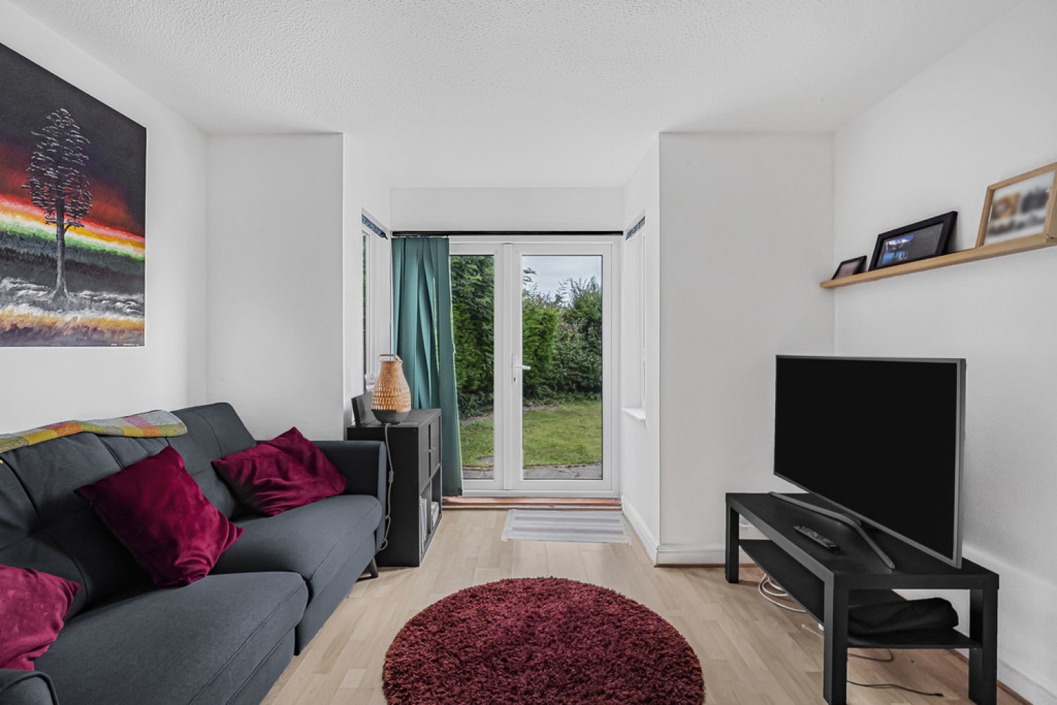 Howe Drive, Caterham
