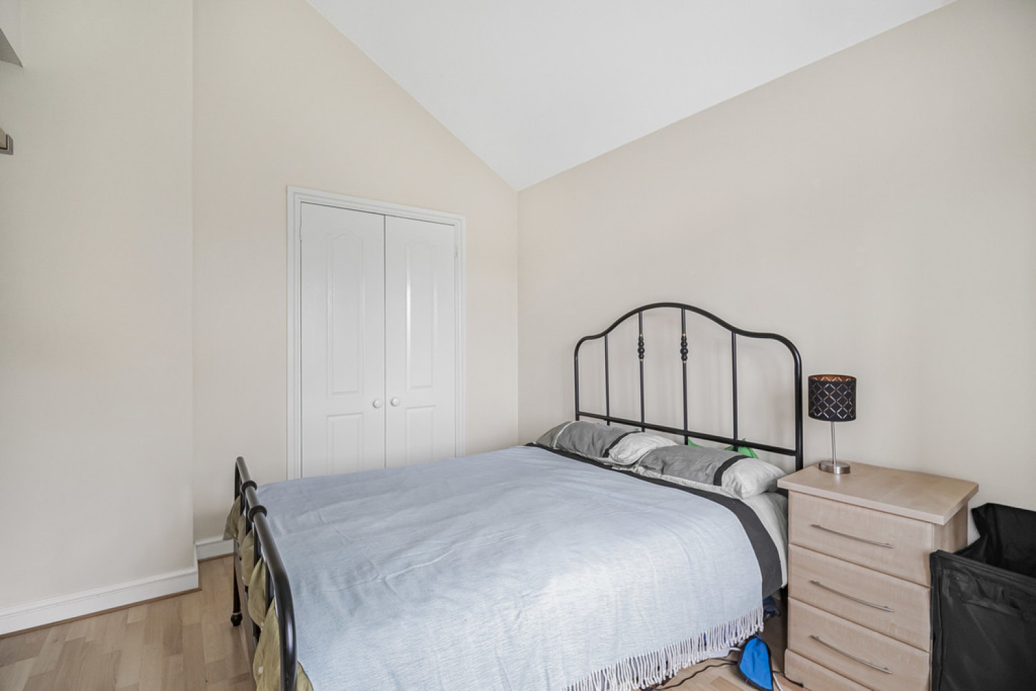 Howe Drive, Caterham
