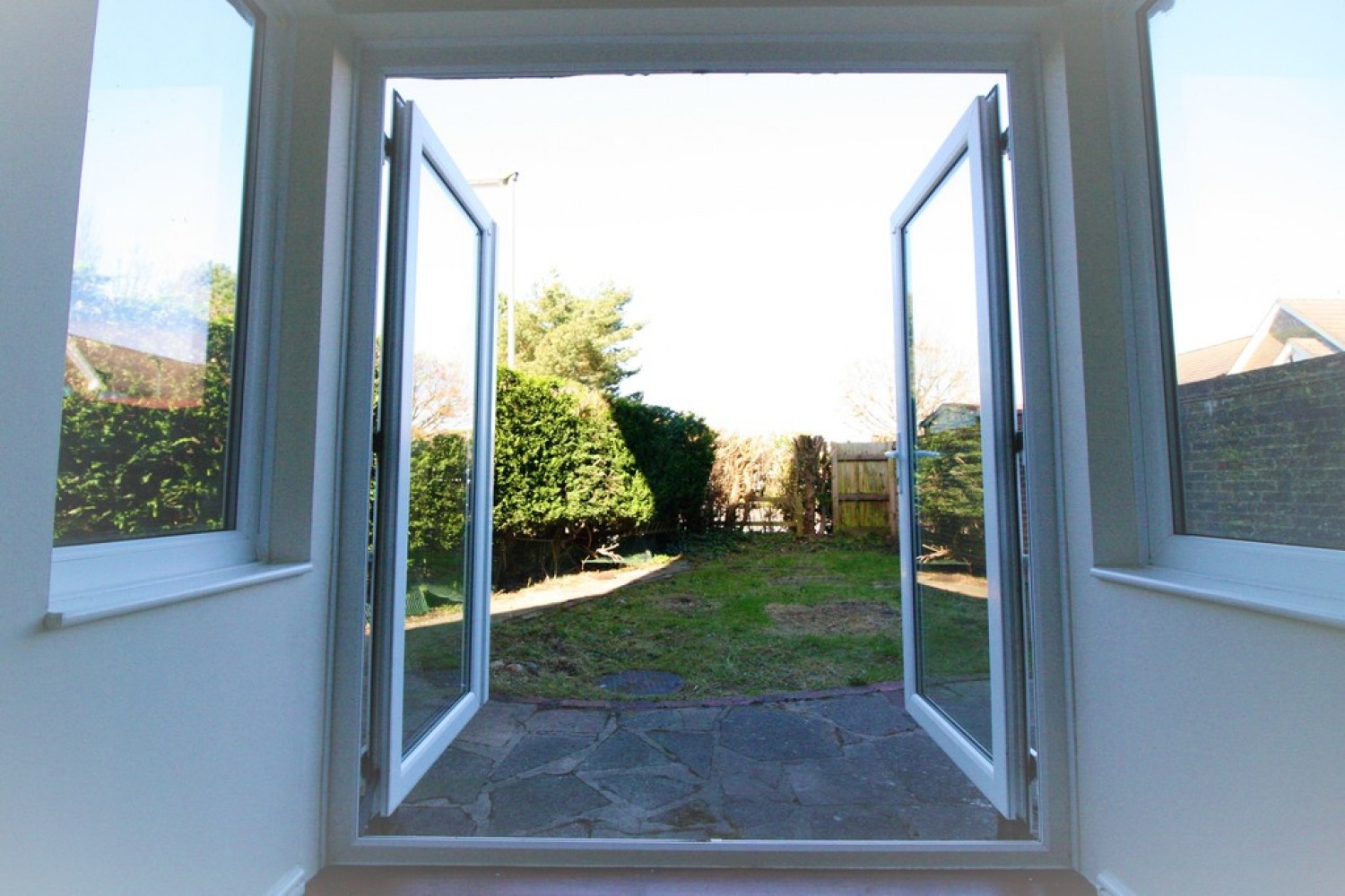 Howe Drive, Caterham