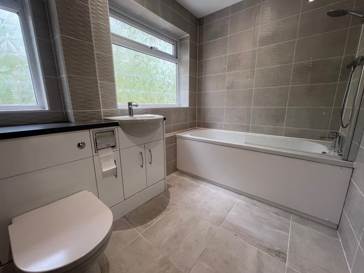 Beechwood Road, Caterham