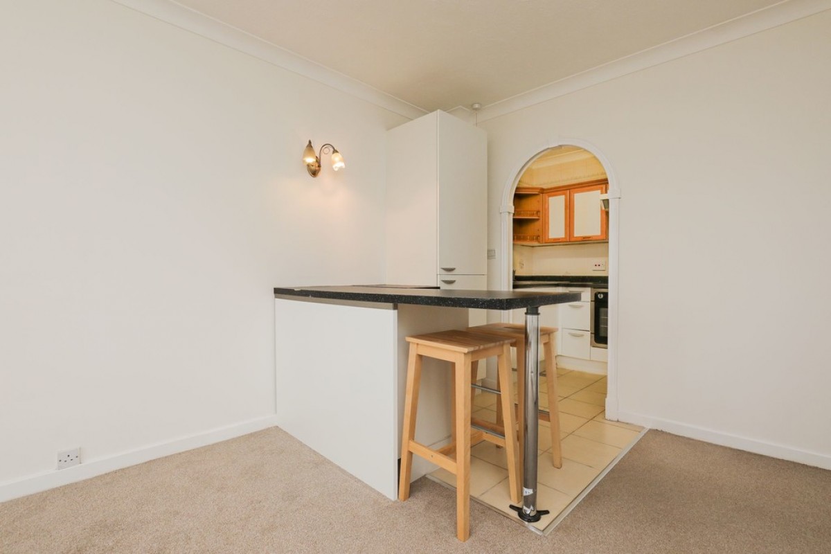 Linkfield Lane, Redhill