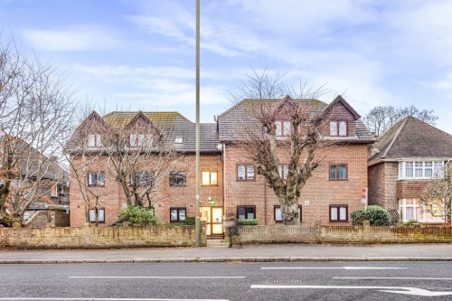 Lyndale Court, London Road, Redhill