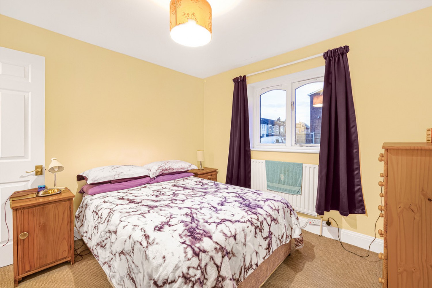 1 bedroom Flat for Sale Lyndale Court, London Road, Redhill