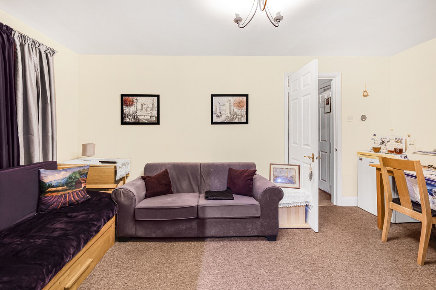 1 bedroom Flat for Sale Lyndale Court, London Road, Redhill