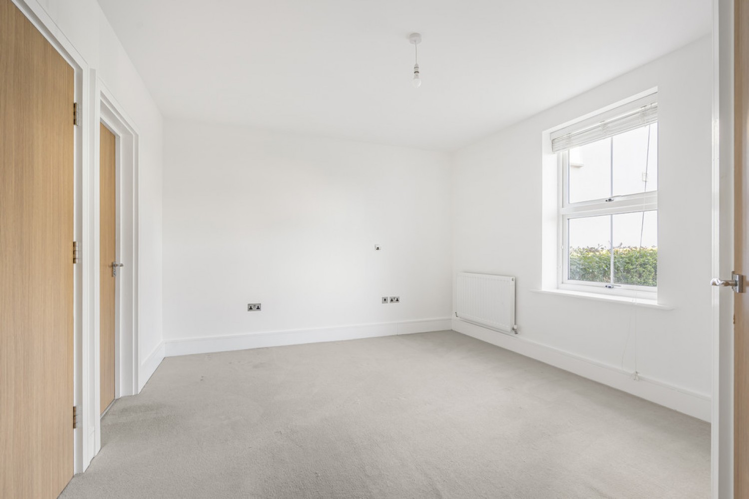 21 Warren Road, Reigate