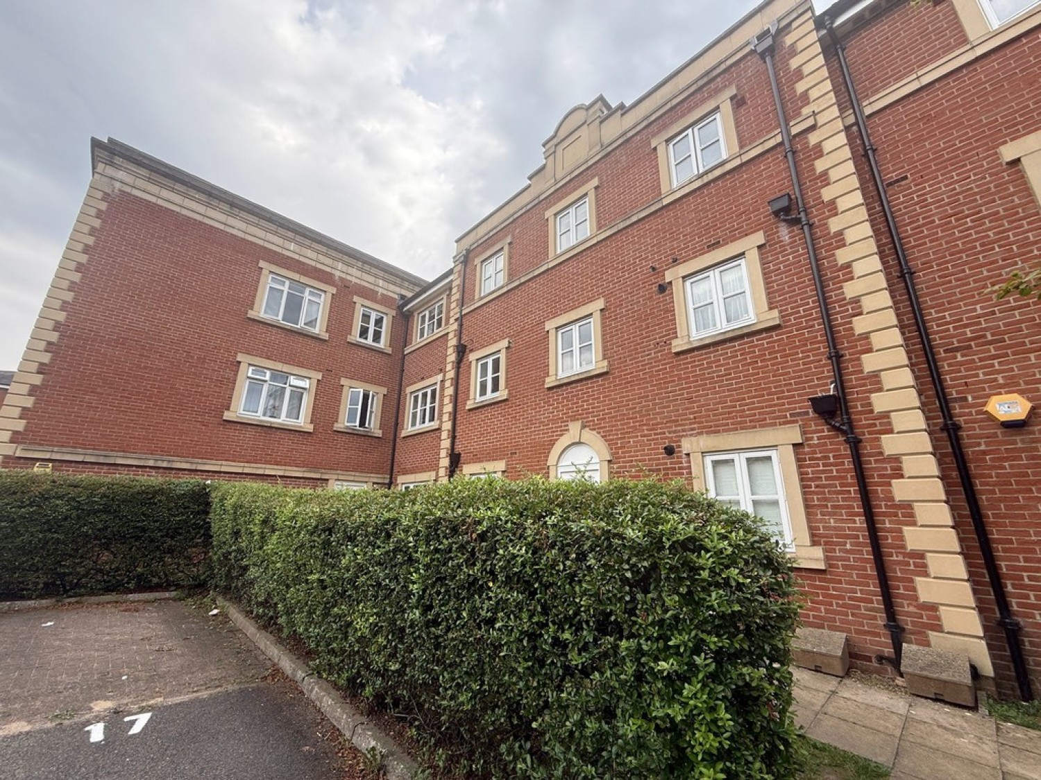 Royal Earslwood Park, Earlswood, Surrey