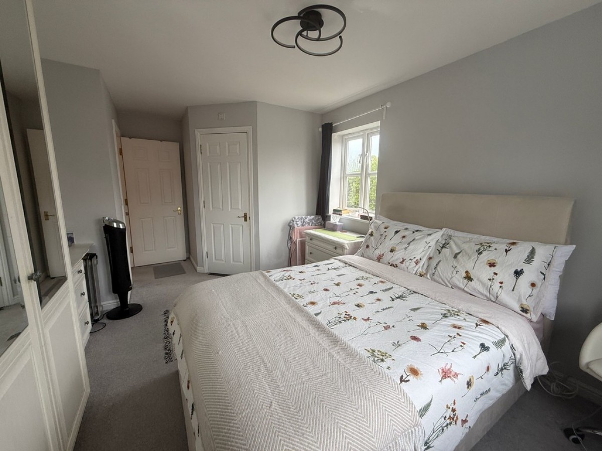 Royal Earslwood Park, Earlswood, Surrey