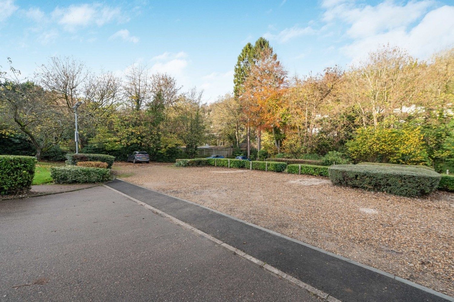 2 bedroom Flat in Kearton Place, Croydon Road