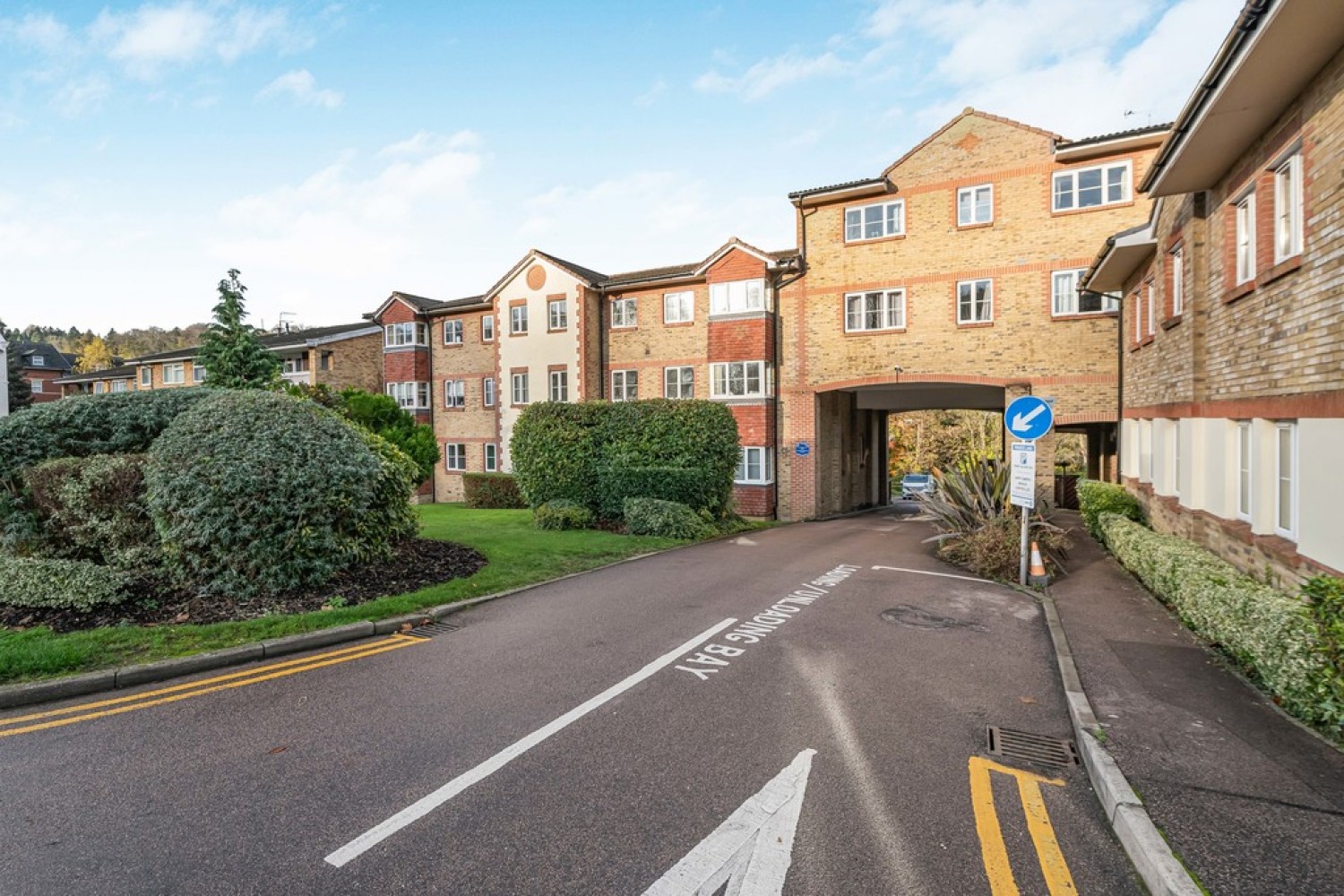 2 bedroom Flat in Kearton Place, Croydon Road