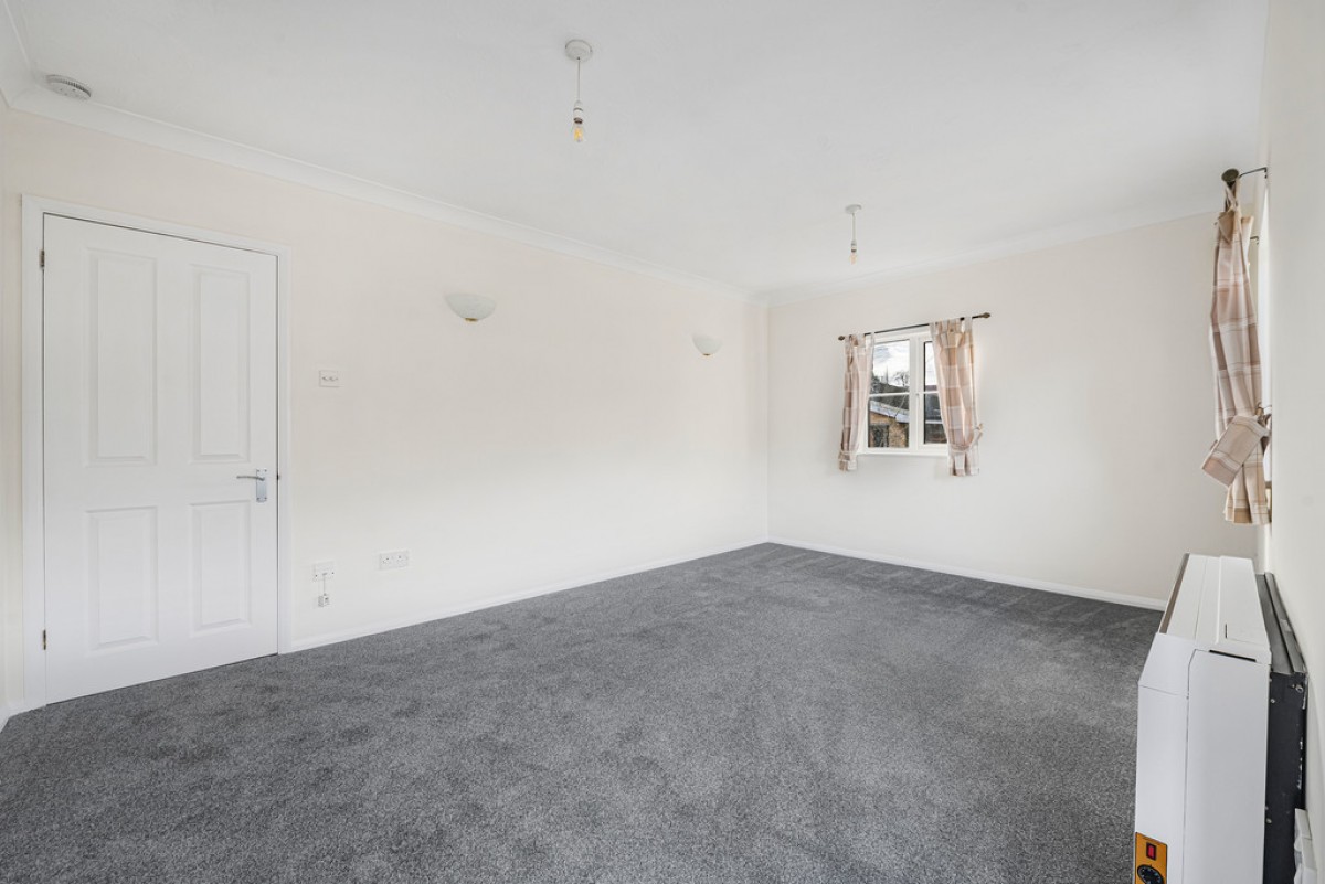 Kearton Place, Croydon Road