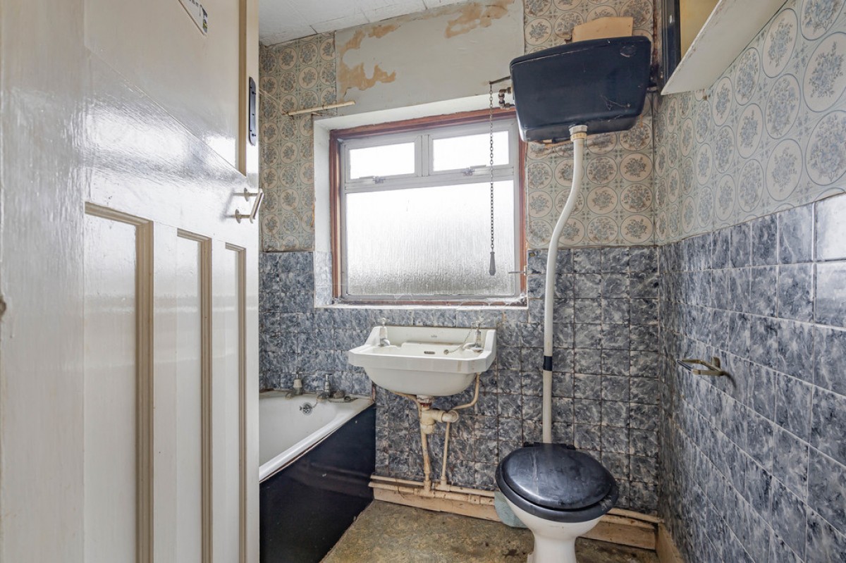 Cromwell Road, Caterham