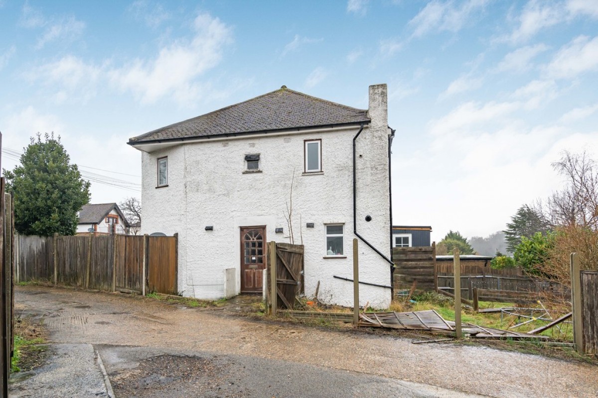 Cromwell Road, Caterham