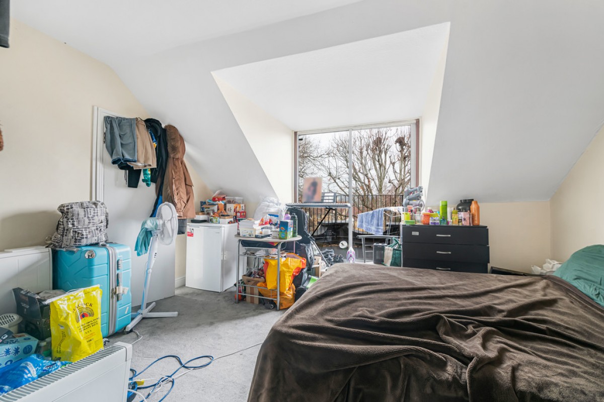 7 Cavendish Road, Redhill