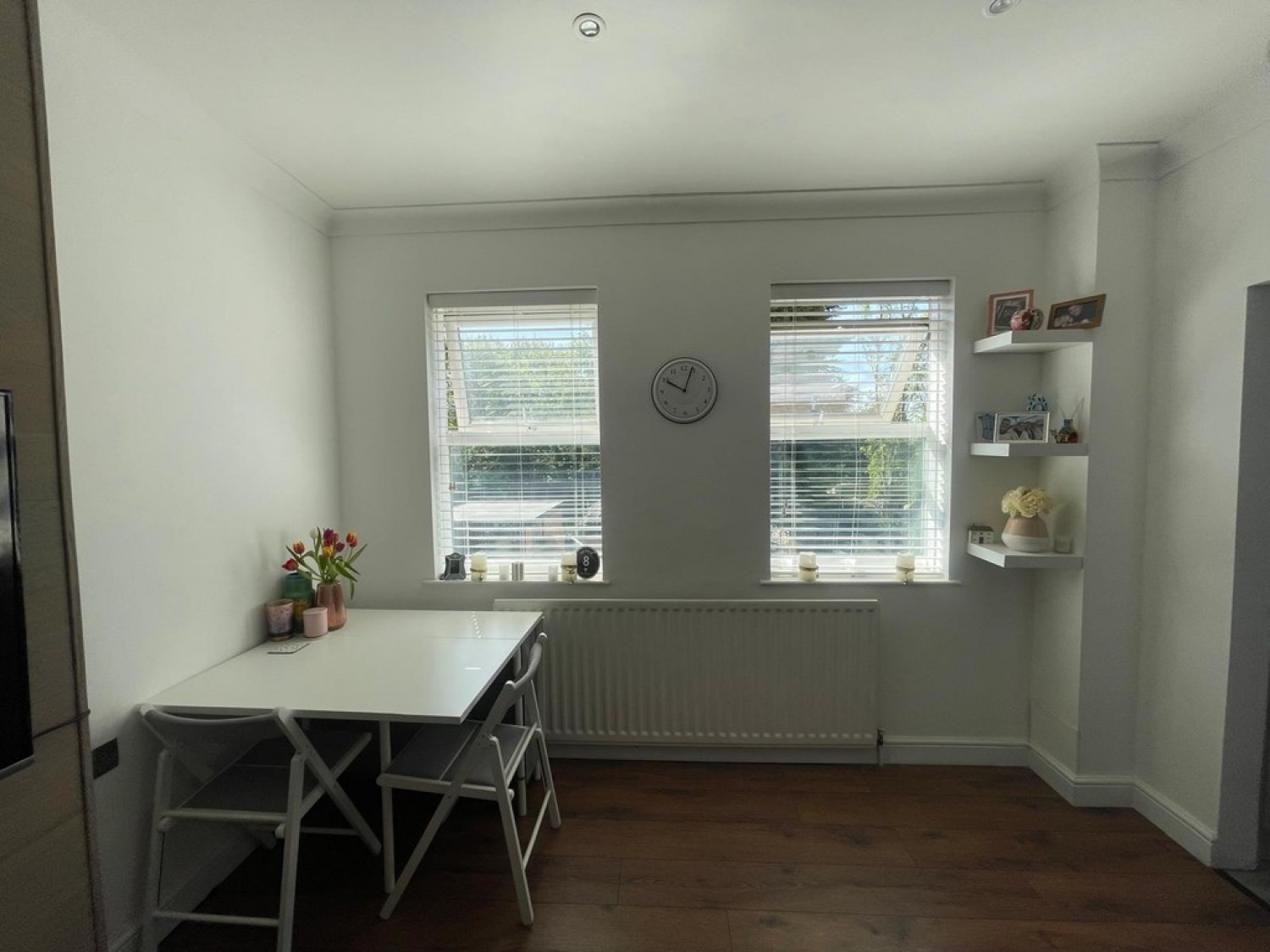 2 bedroom Flat for Letting The Grove