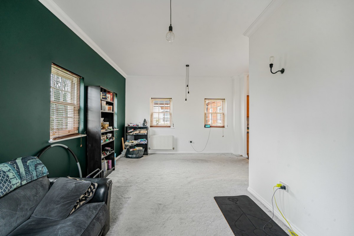 Gawton Crescent, Netherne On The Hill