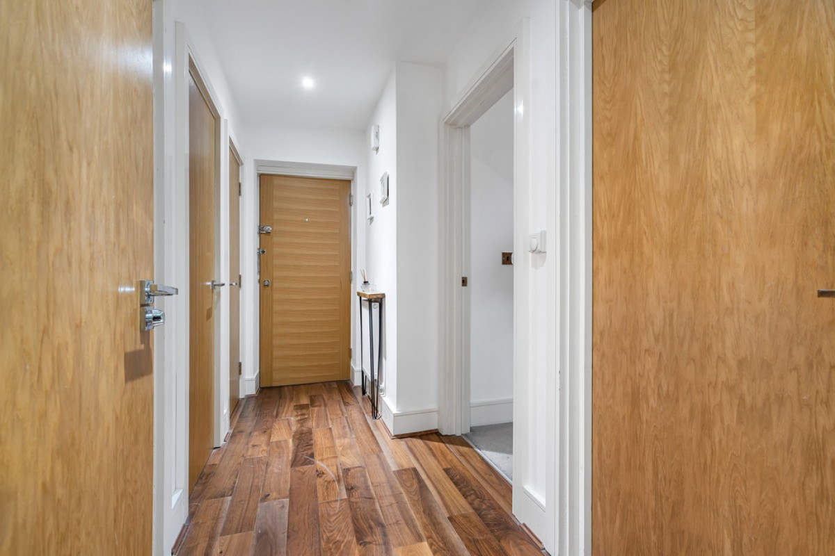 Warren Road, Reigate